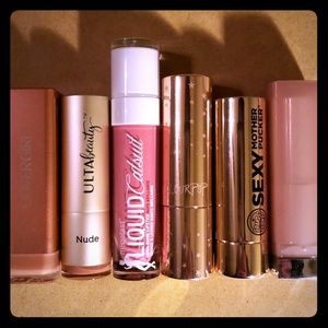 LOT OF NUDE LIPSTICKS